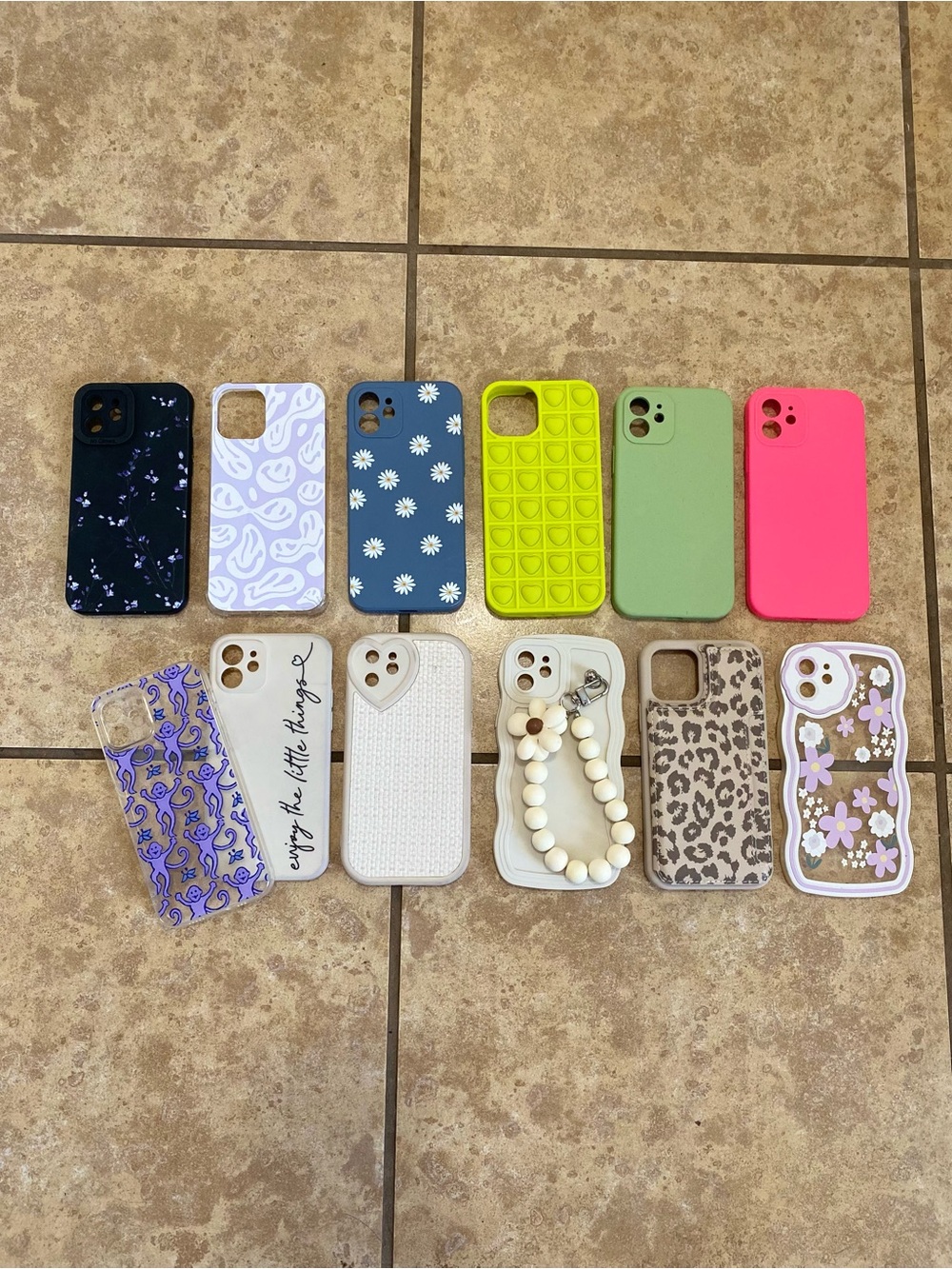 Assorted iPhone XS case bundle
